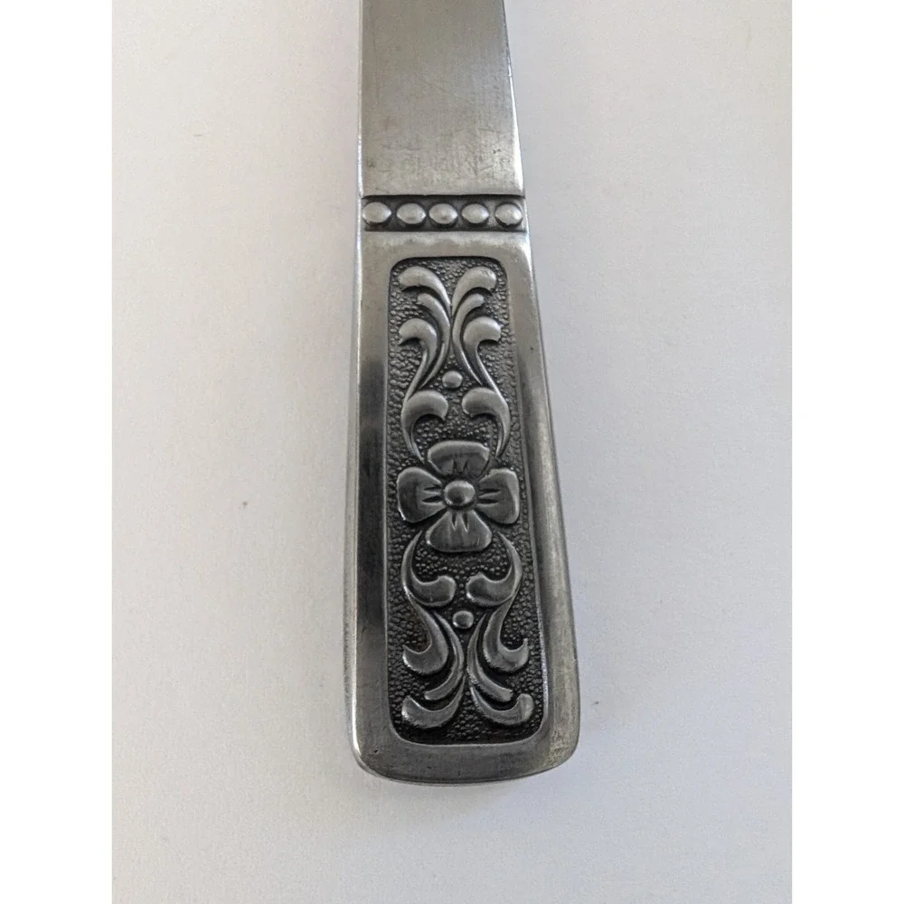 United Silver 2 Soup Spoons CASSANDRA Stainless MCM Floral Flower Japan Vintage